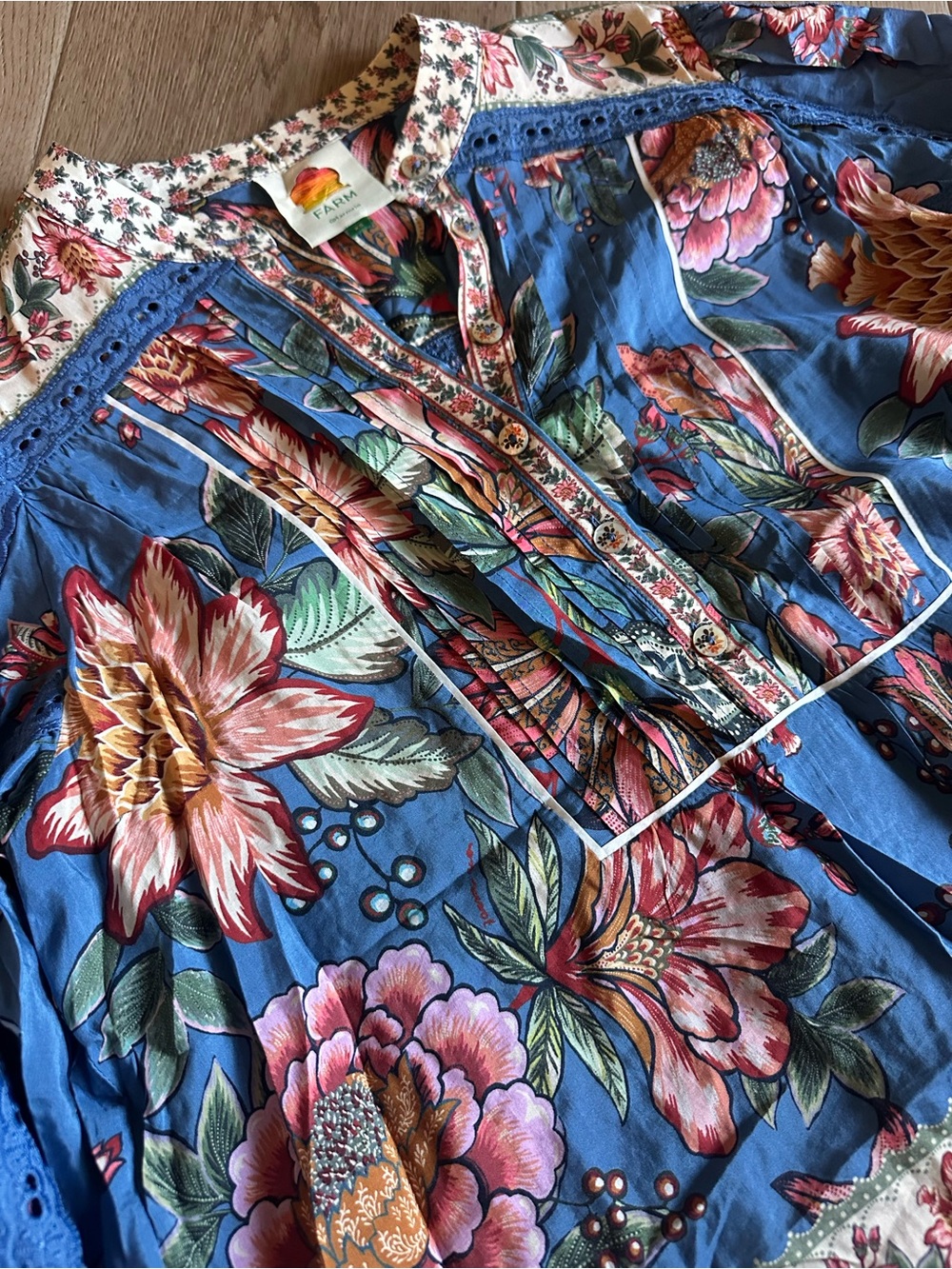 🌺 FARM Rio Wonderful Bouquet Blue Floral Long Sleeve Blouse | Size XS - Picture 12 of 16